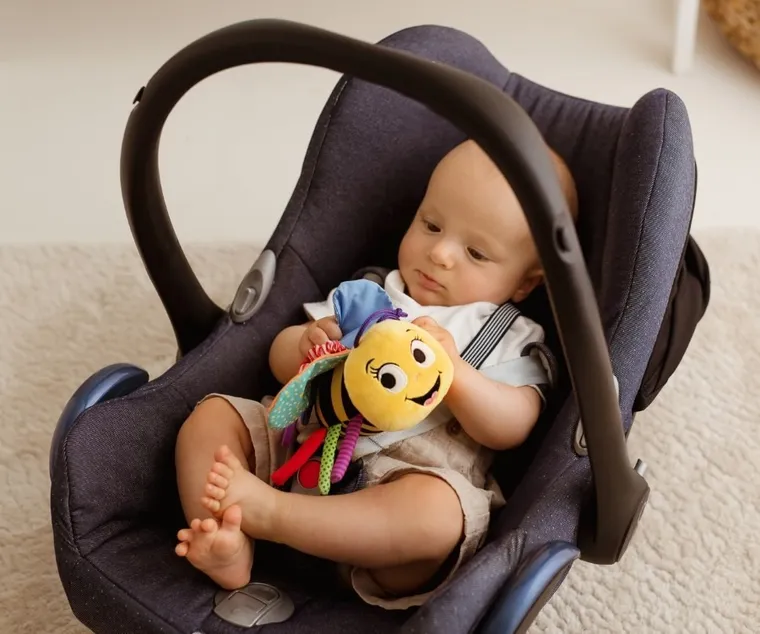 Balibazoo, Pszczoła Majka, zawieszka szeleszcząca, kolorowa