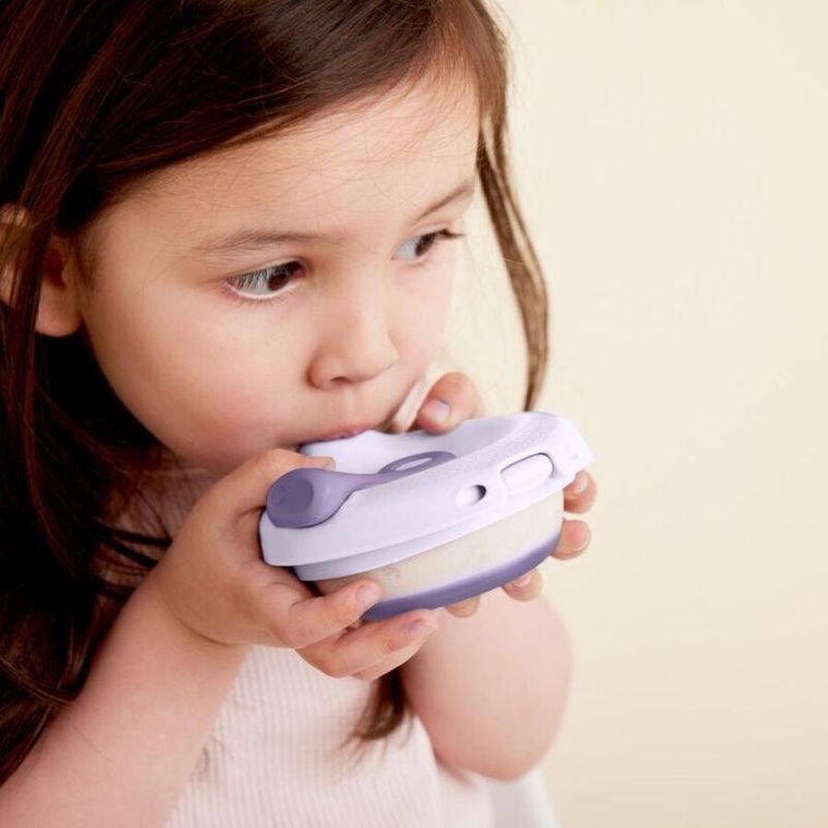 b.box, Fill + Feed, silikonowa miseczka z pokrywką do karmienia niemowląt i dzieci, piwonia