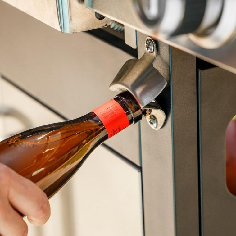 Black&Decker, grill gazowy, BXOG16550E, 4 palniki x 3.6 kW, 1 palnik 2.1 kW