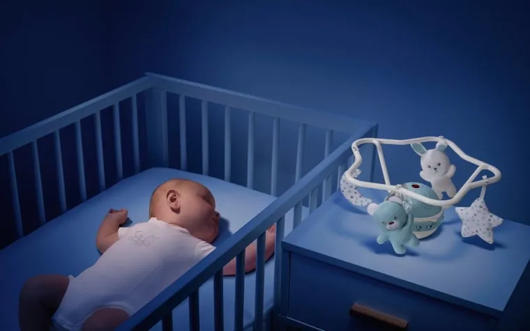 Chicco, First Dreams, karuzela do łóżeczka, 3w1, rainbow, niebieska