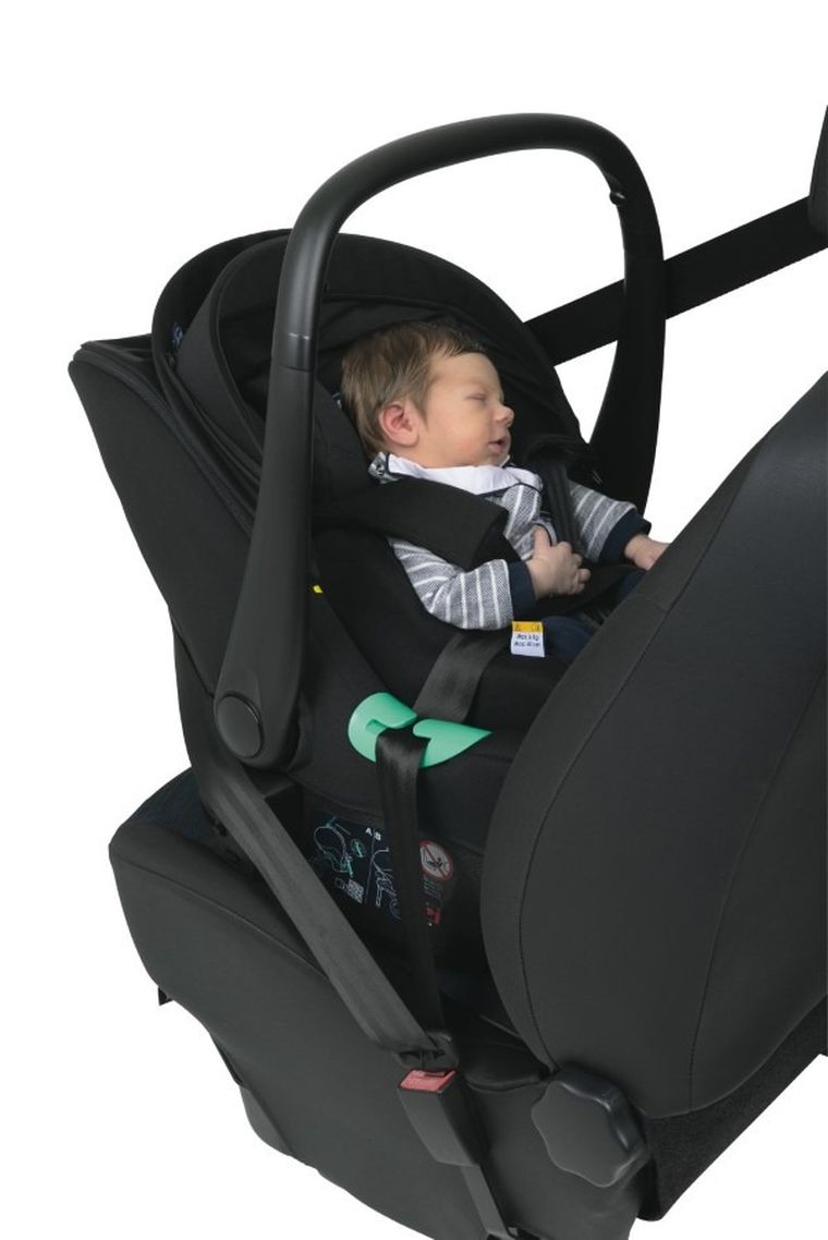 Chicco, Kiros Evo, I-size, fotelik samochodowy, Black, 40-78 cm