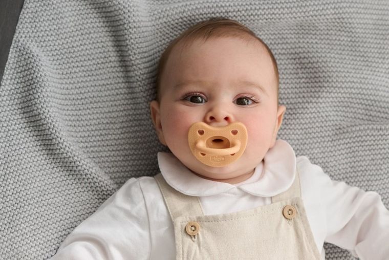 Chicco, Physioforma, Soft Luxe, smoczek uspokajający, pomarańczowy, 6-16 m, 2 szt.