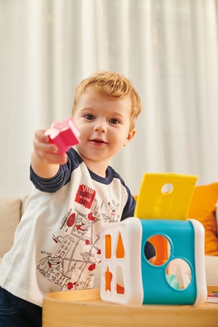 Chicco, Smart2Play, przebijanka i sorter 2w1