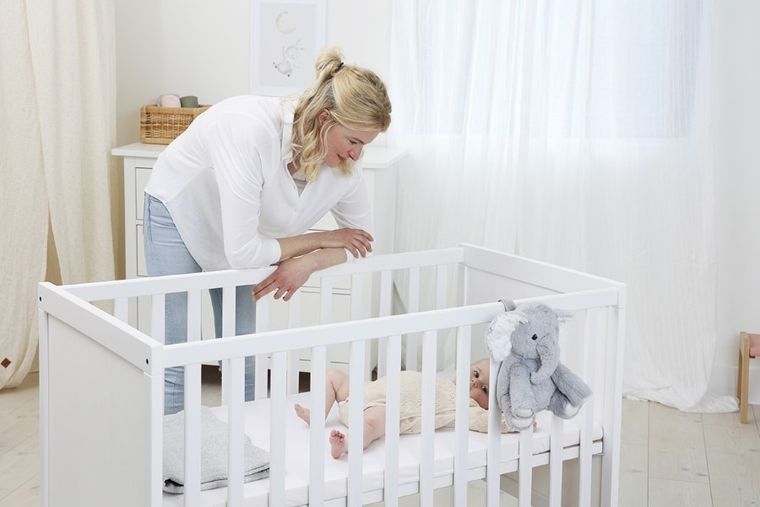 Cloud B, Elliot Elephant, szumiąca maskotka z muzyką