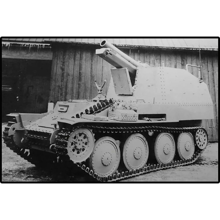 Cobi, Historical Collection, WWII, Sd. Kfz., 138/1 GRILLE Ausf M Świerszcz, klocki, 1:28, 720 elementów