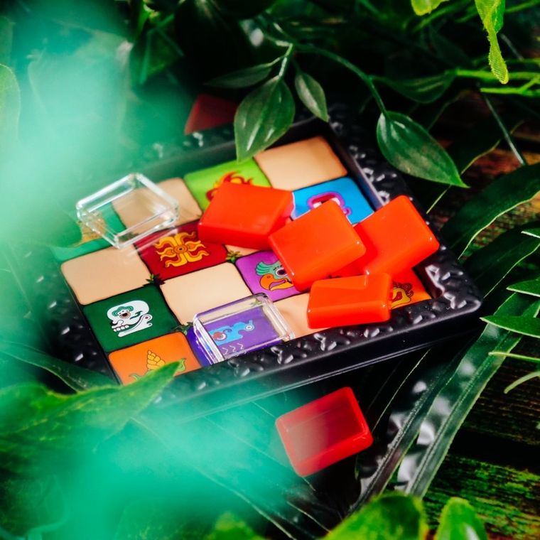 Cranio Creations, Pakal, gra familijna