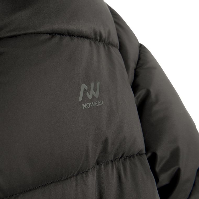 Czarna ocieplana kurtka z kapturem NOWEAR