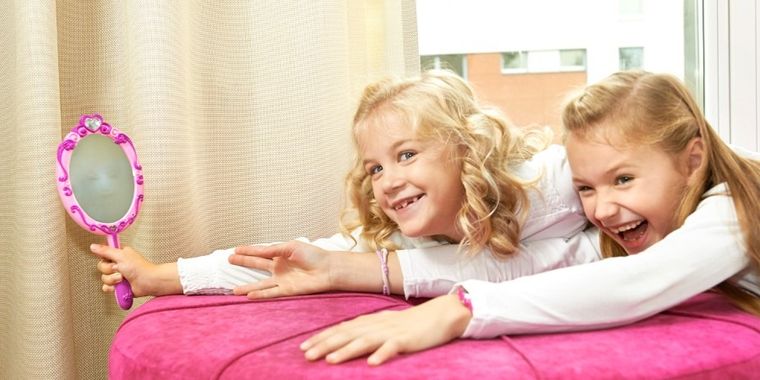 Dumel Discovery, Zaczarowane lustereczko, zabawka edukacyjna