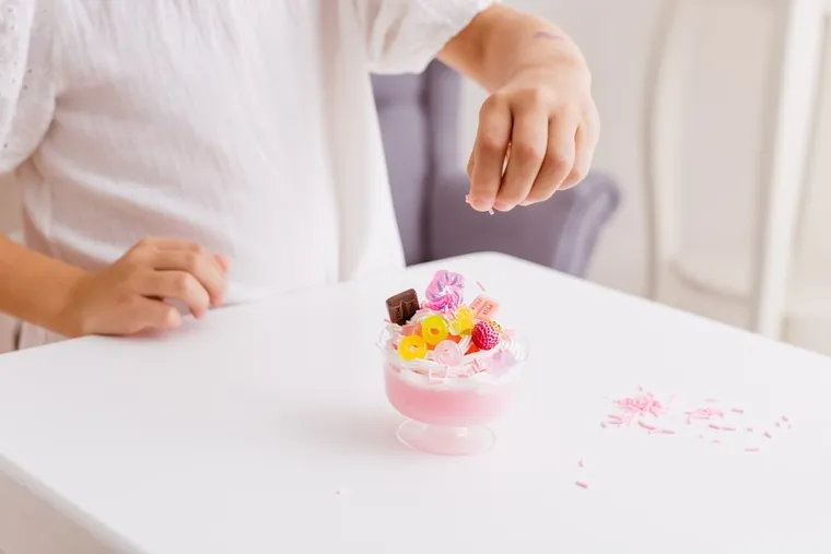 Dumel, Zabawkowe dekorowanie, Deser z kremem, zestaw kreatywny