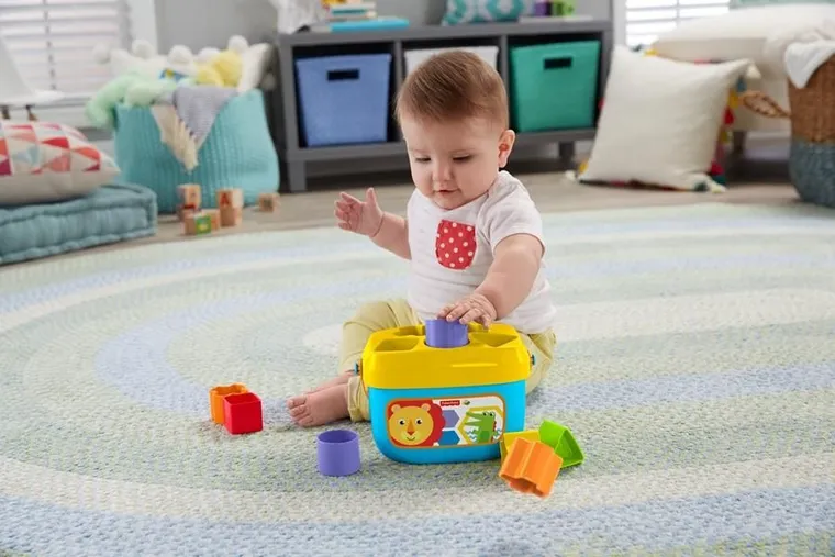 Fisher-Price, Pierwsze klocki malucha, 10 elementów