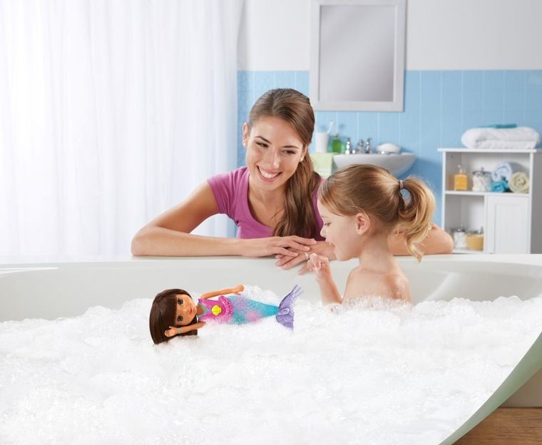 Fisher-Price, Syrenka Dora, magiczna pływaczka