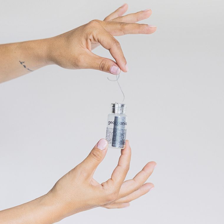 Georganics, Naturalna Nić Dentystyczna z Węglem, 30 m