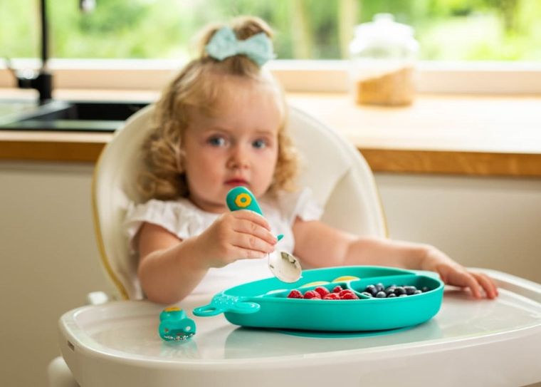 GiliGums, Wieloryb, zestaw: talerz ze sztućcami, morski