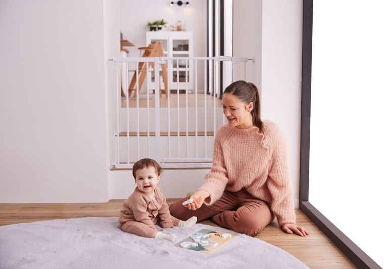 Hauck, Open N Stop 2, bramka zabezpieczająca, white