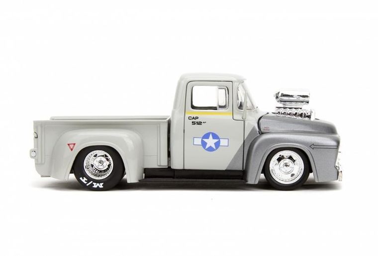 Jada Toys, Street Fighter, 1956 Ford Pick-up, model pojazdu z figurką, 1:24