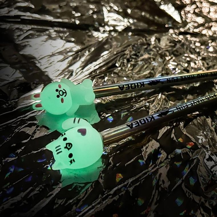 Kidea, ołówek HB z figurka, świecące w ciemności, 2 szt.