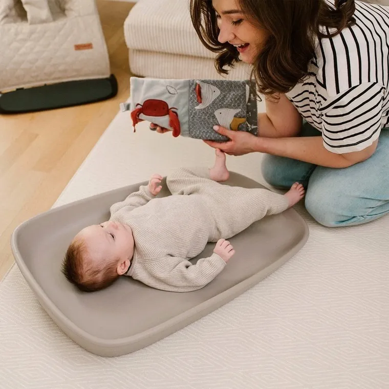 Kidwell, TIBI, mata do przewijania, beige