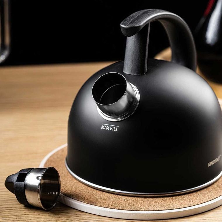 Kinghoff, czajnik z gwizdkiem, czarny mat, 1,5l