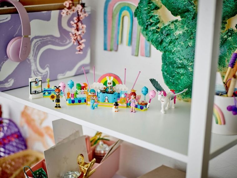 LEGO Friends, Bal przebierańców z jednorożcem i wróżką, 42661