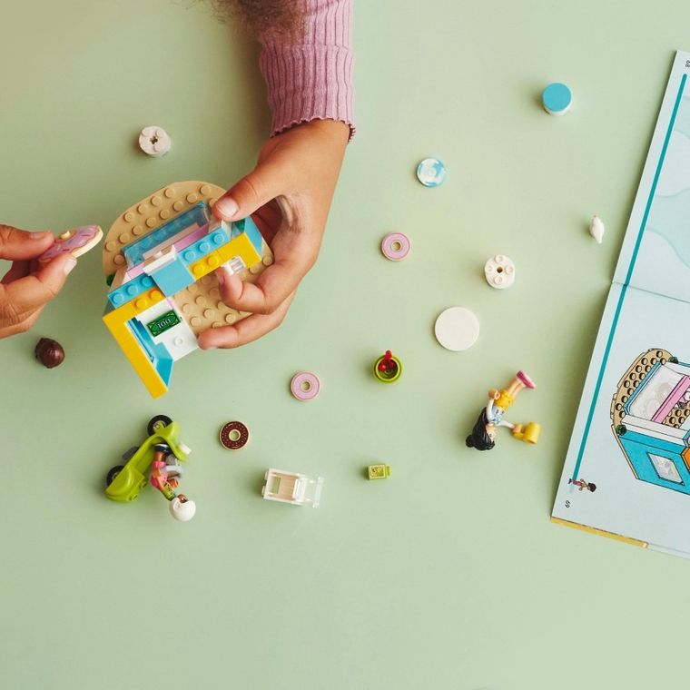 LEGO Friends, Cukiernia z pączkami, 41723