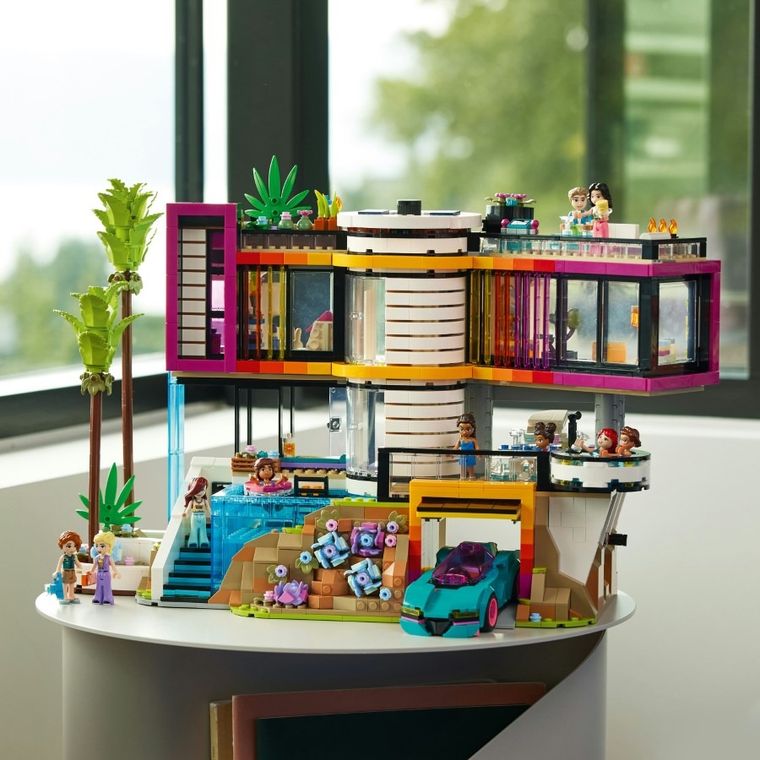 LEGO Friends, Nowoczesna rezydencja Andrei, 42639