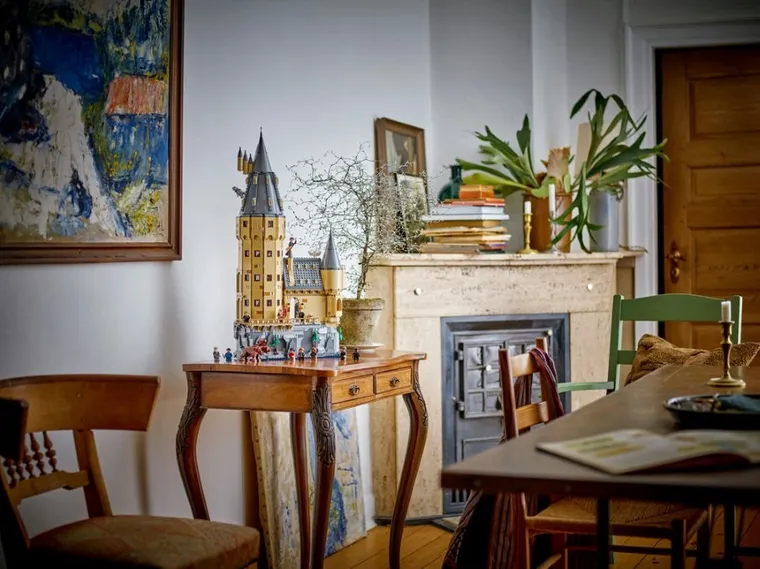 LEGO Harry Potter, Zamek Hogwart: Główna wieża, 76454