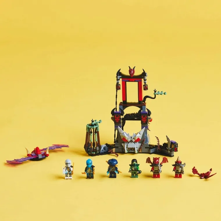 LEGO NINJAGO, Burzowa wioska Dragonów, 71841