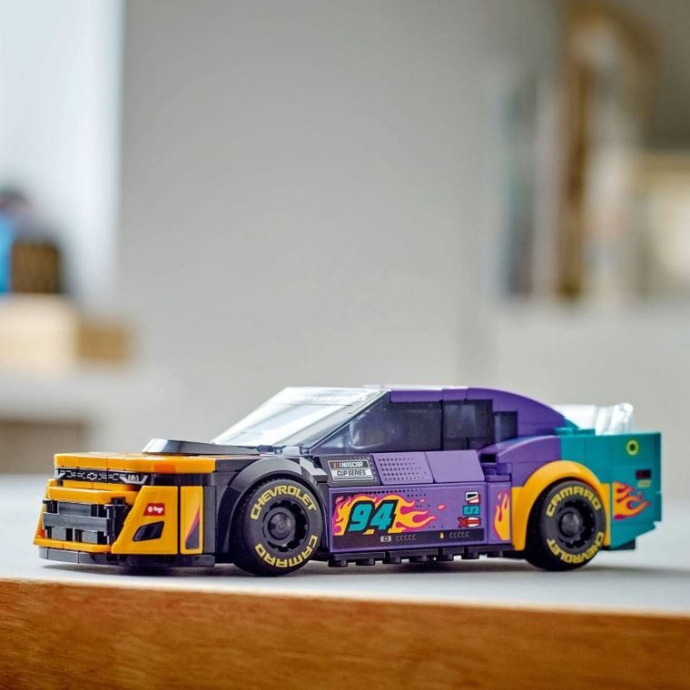 LEGO Speed Champions, NASCAR Next Gen Chevrolet Camaro ZL1, 76935
