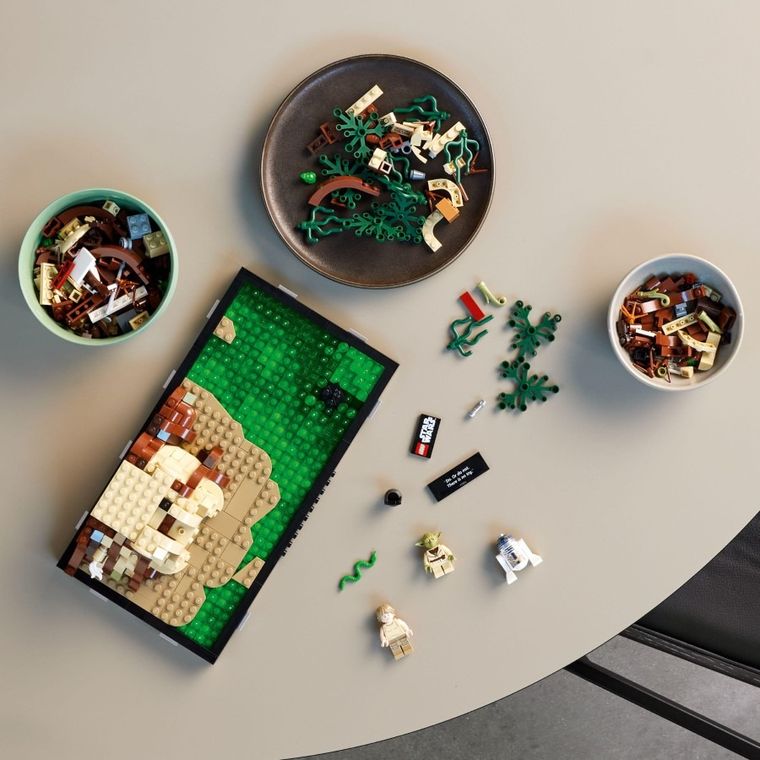 LEGO Star Wars, Diorama: Szkolenie Jedi na Dagobah, 75330