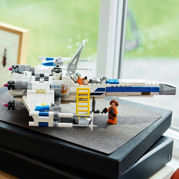 LEGO Star Wars, Myśliwiec X-Wing Nowej Republiki, 75460
