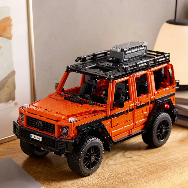 LEGO Technic, Mercedes-Benz G 500 Professional Line, 42177