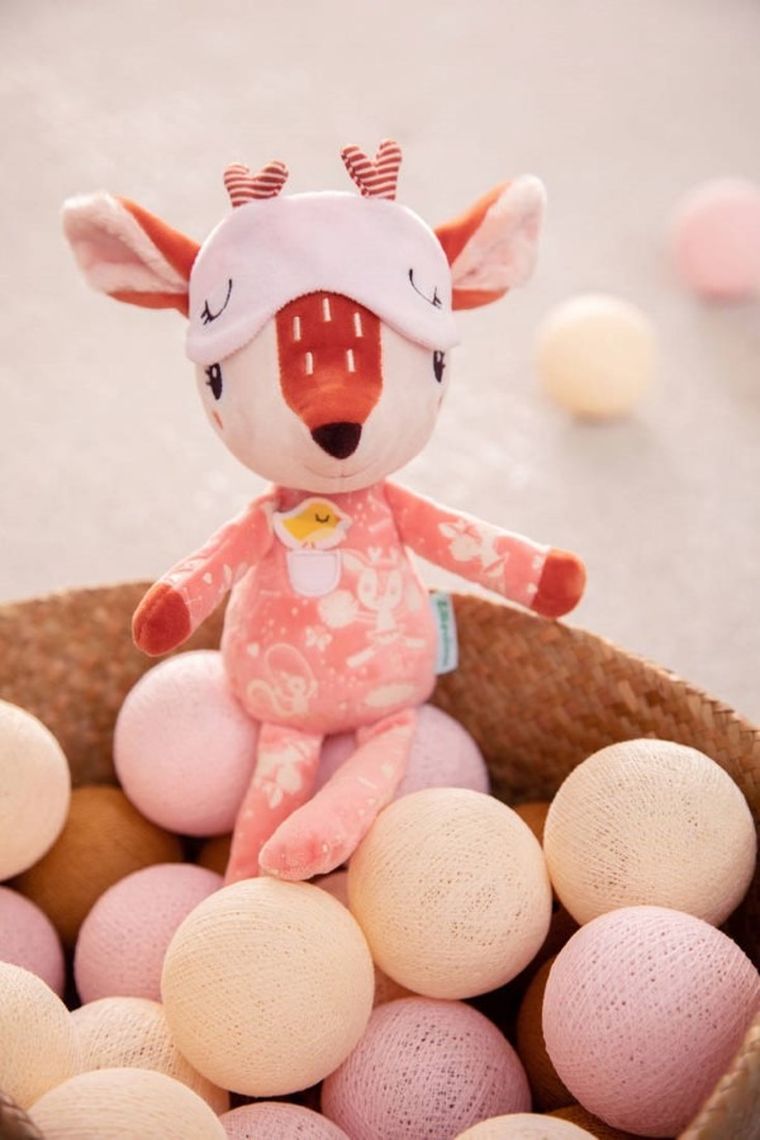 Lilliputiens, maskotka do spania z elementami fluorescencyjnymi, Sarenka Stella, 6m+