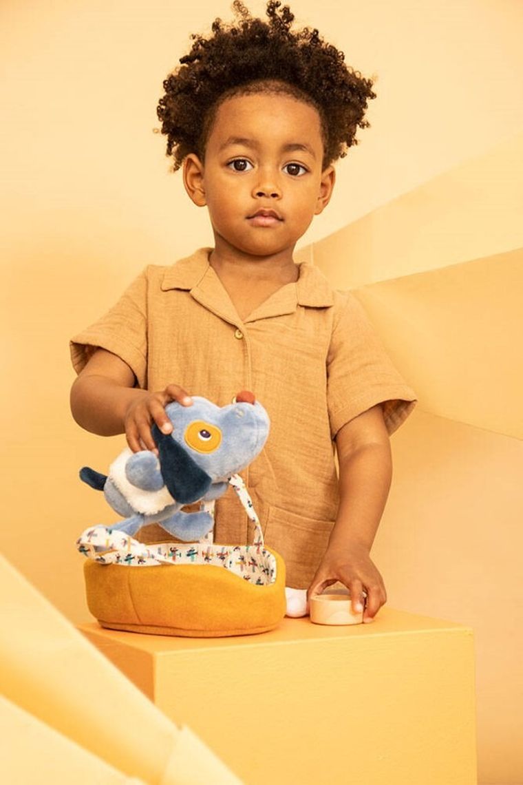 Lilliputiens, Piesek Jules, maskotka piesek z koszyczkiem i akcesoriami, 12m+