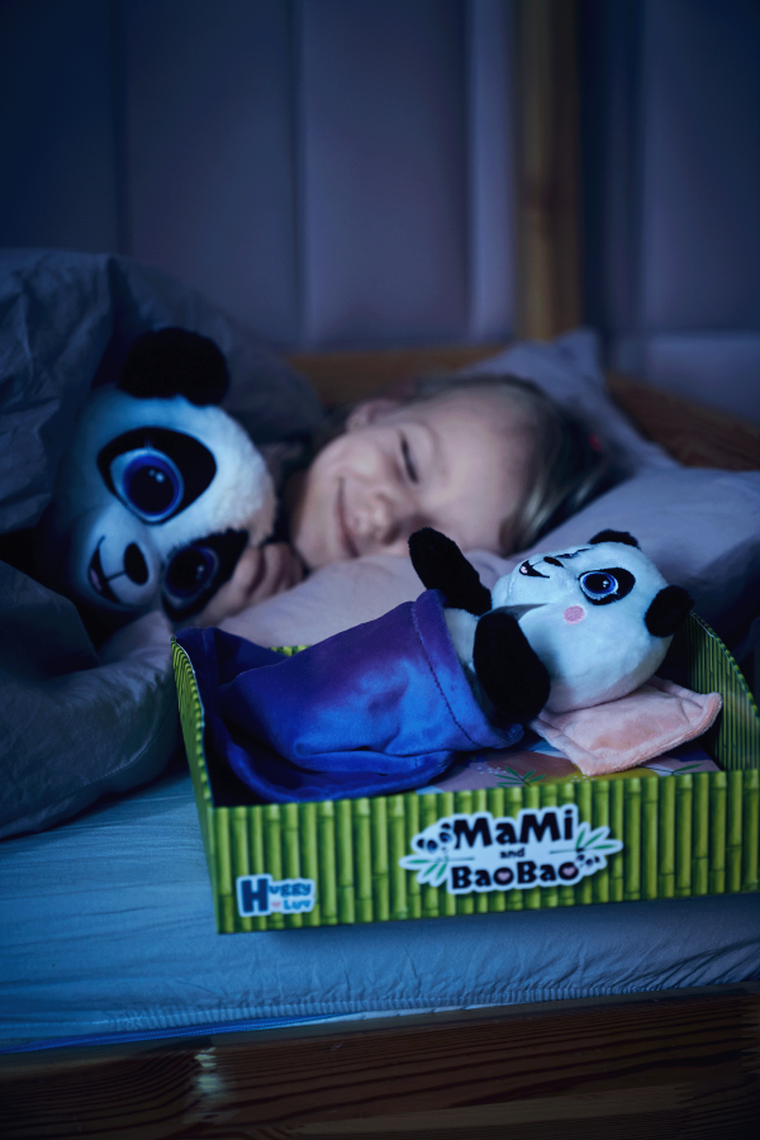 Mami and BaoBao, Mama Panda i dziecko, maskotka interaktywna