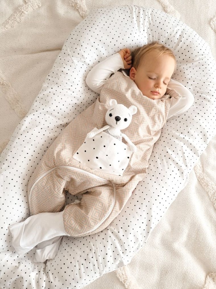 Motherhood, Ocelot Łososiowy, śpiworek z kieszonką i nogawkami, ocieplany, TOG 2, 18m+