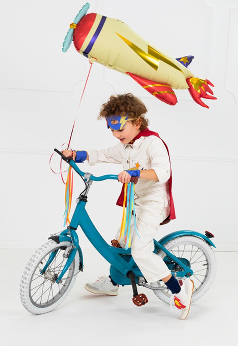 PartyDeco, Strój Superbohatera w walizce