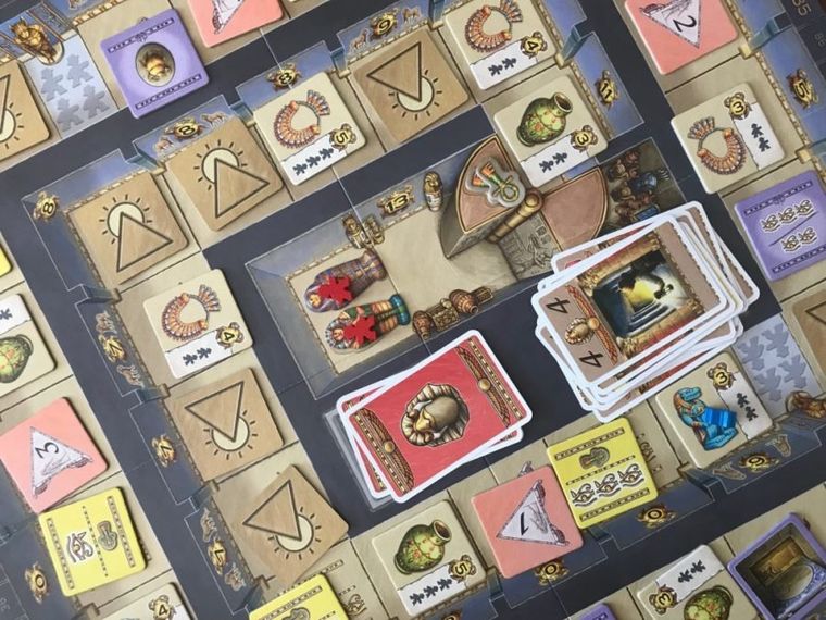 Piatnik, Luxor, gra strategiczna