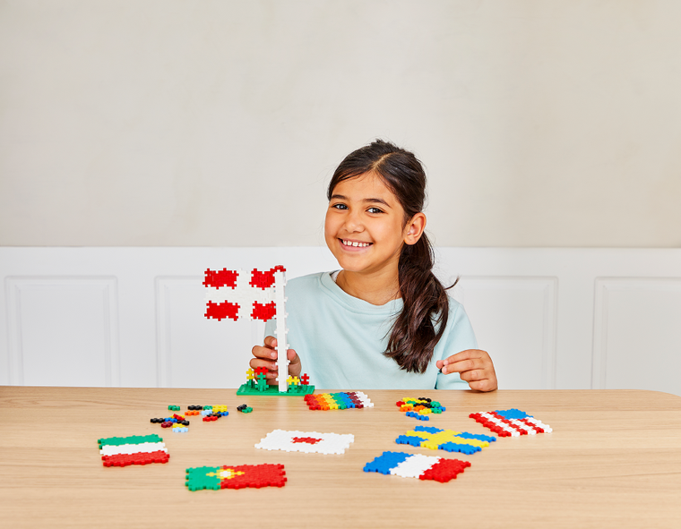 Plus-Plus, Naucz się budować, Flagi z całego świata, klocki, 700 elementów