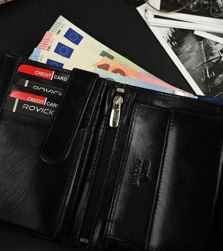 Pojemny, pionowy portfel męski z połyskującej skóry naturalnej, Ronaldo