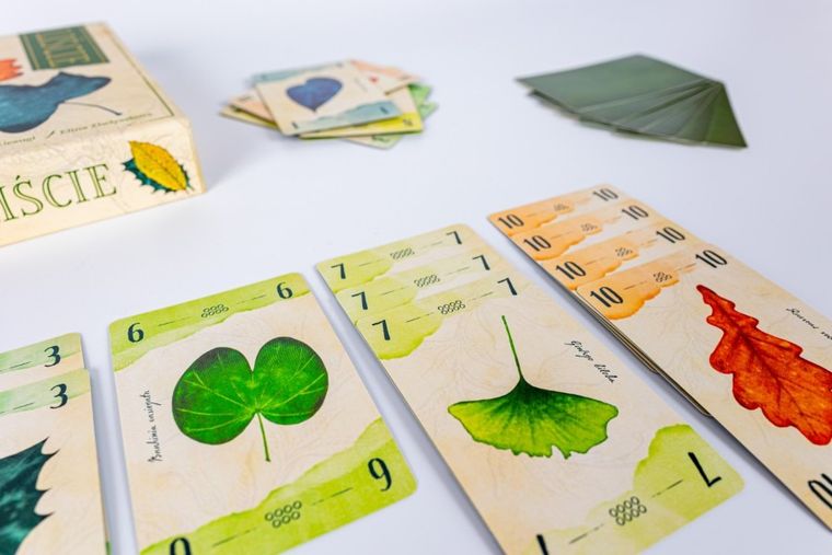 Portal Games, Liście, gra karciana