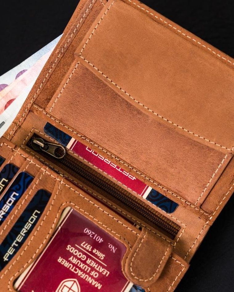 Portfel, brązowy, skórzany, Peterson