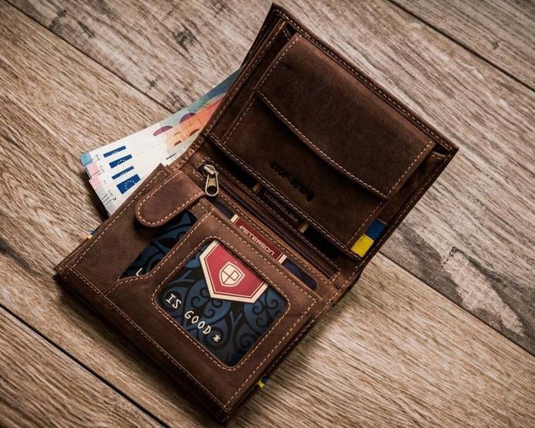 Portfel, brązowy, skórzany, Peterson