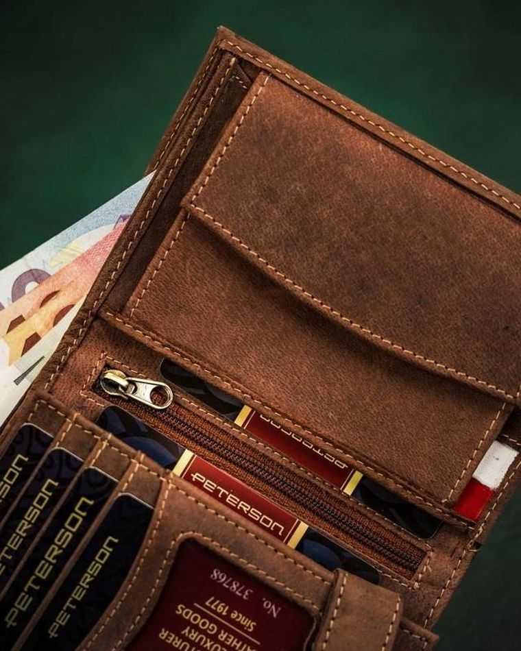 Portfel, brązowy, skórzany, Peterson