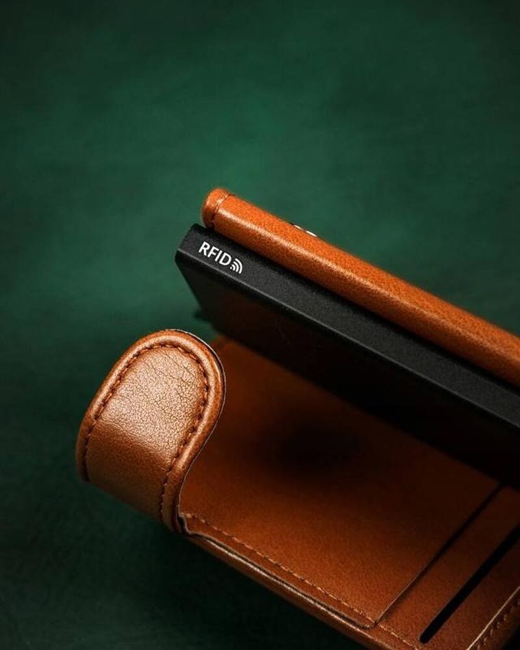 Portfel, brązowy, skórzany, RFID, Peterson