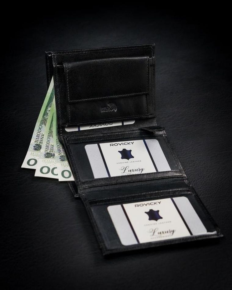 Portfel, czarno-czerwony, skórzany, RFID, Rovicky