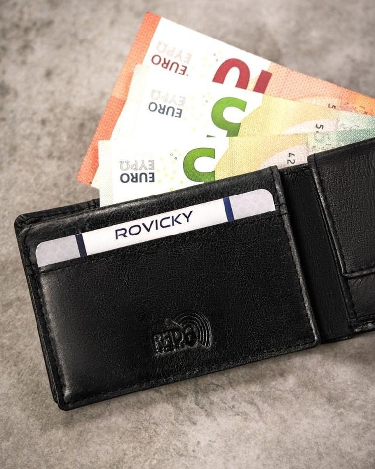 Portfel, czarny, skórzany, Buffalo Wild