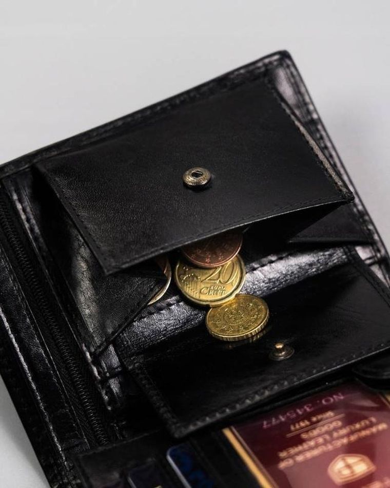 Portfel, czarny, skórzany, Peterson