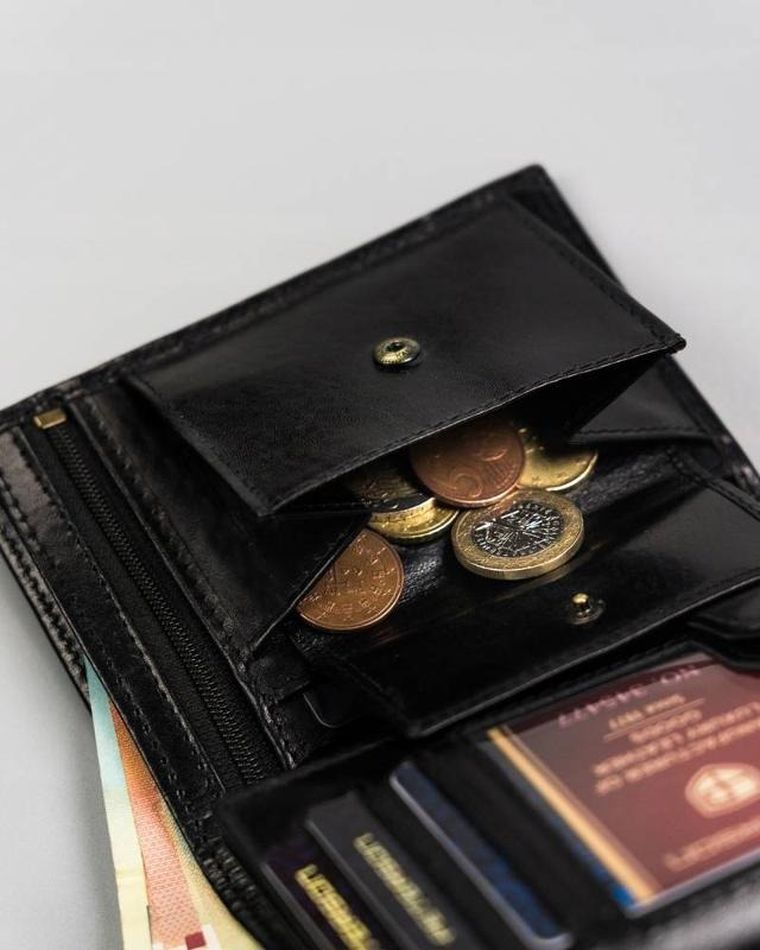 Portfel, czarny, skórzany, Peterson