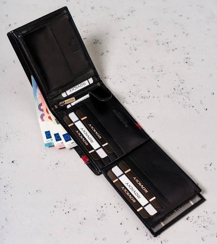 Portfel, czarny, skórzany, Peterson