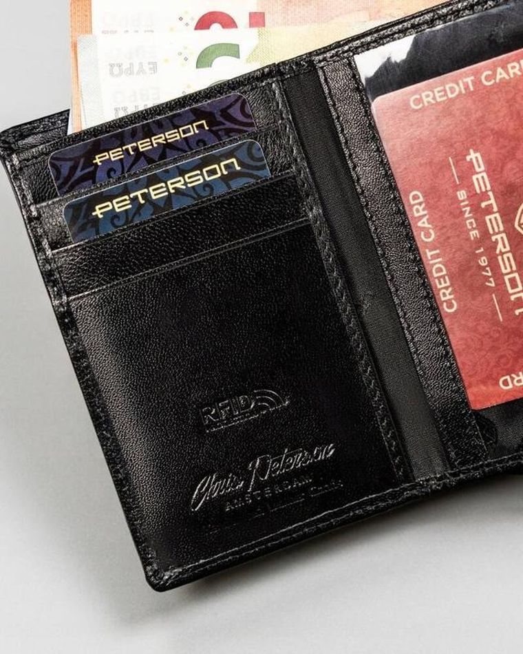 Portfel, czarny, skórzany, Peterson